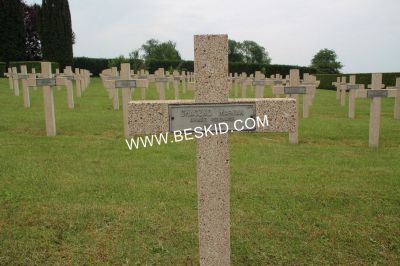 CHACZKO Marjan
Décès 06.1940 Moussey (57)
Inhumation 25.03.1942
Armée Polonaise
Tombe 331
Copyright Frania
