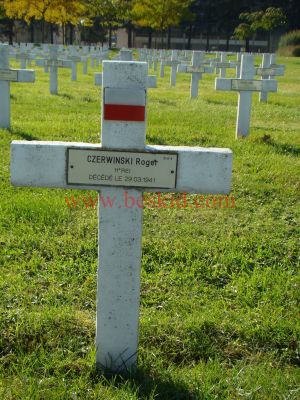 CZERWINSKI Roger
Décès 29.03.1941
11ème Régiment Etranger Infanterie
Soldat
Provenance Valence (26)
Inhumation 06.07.1960 - PV 3346
Carré D - Rang 5 - Tombe 4
Copyright Frania
