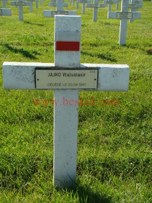 JAJKO Wladislaw
40 ans - Epouse Aniela
Né 15.09.1900 Tarnobrzeg Podkarpackie (PL)
Fils Wojciech & Ewa Zelig
Décès 20.04.1941 Clermont-Ferrand (63)
Armée Polonaise
Soldat - matricule 25396
Provenance Clermont-Ferrand (Montferrand) (63)
Inhumation 10.01.1964 - PV 142/3688
Carré D - Rang 5 - Tombe 9
MORT POUR LA FRANCE
Copyright Frania
