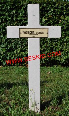 POCIECHA Stanislaw
Décès 29.09.1945 Metz-Plantières (57)
Inhumation 12.06.1964 - Tombe 110
Armée Américaine
copyright Frania 
