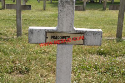 PRACOWITZ Alek
Décès 06.1940 Dieuze (57)
Inhumation 05.06.1942 - Tombe 196
Armée Polonaise
copyright Frania 

