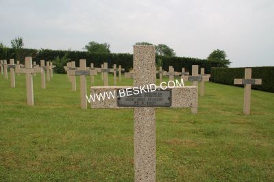 RAJCHEL Stanislas
19 ans
Né en 1921
Décès 22.06.1940 Fénétrange (57)
Inhumation 23.11.1963
Armée Polonaise
Matricule 5025-22902
Soldat Grenadier
Tombe 390
Copyright Frania
