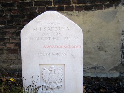 SAFERNA Mieczyslaw Julian
- 32 ans -
Décès 06.08.1941
Lieutenant P.0089 POLISH AIR FORCE
Rang T - tombe 1A
