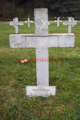 WOJCIK Wladyslaw 
46 ans
Né 07.06.1897 Tomice (PL)
Décès 12.12.1944 Briançon (05)
Forces Françaises Intérieures
99ème Régiment Infanterie Alpine
Caporal-Chef 
Provenance Briançon (05)
Inhumation 15.07.1958 - PV 2740
Restitution 13.11.1959 pour ?
Carré A - Rang 17 - Tombe 9
MORT POUR LA FRANCE
Copyright Frania
